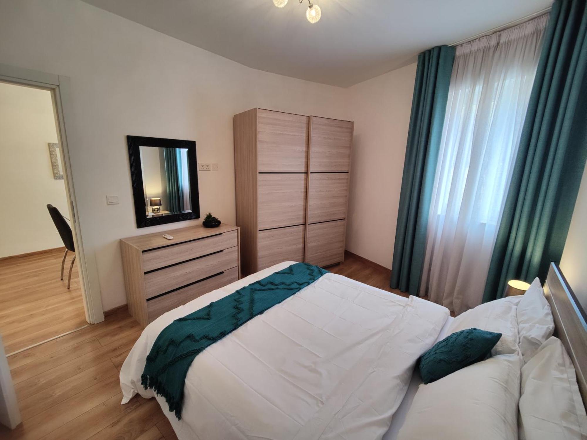 Central Modern Sliema 2 Bedroom Apartment Exteriér fotografie